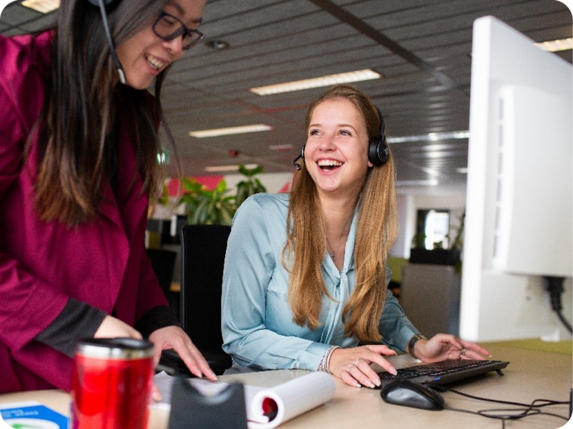 Foto = Contactcenter Nikki Hoeve